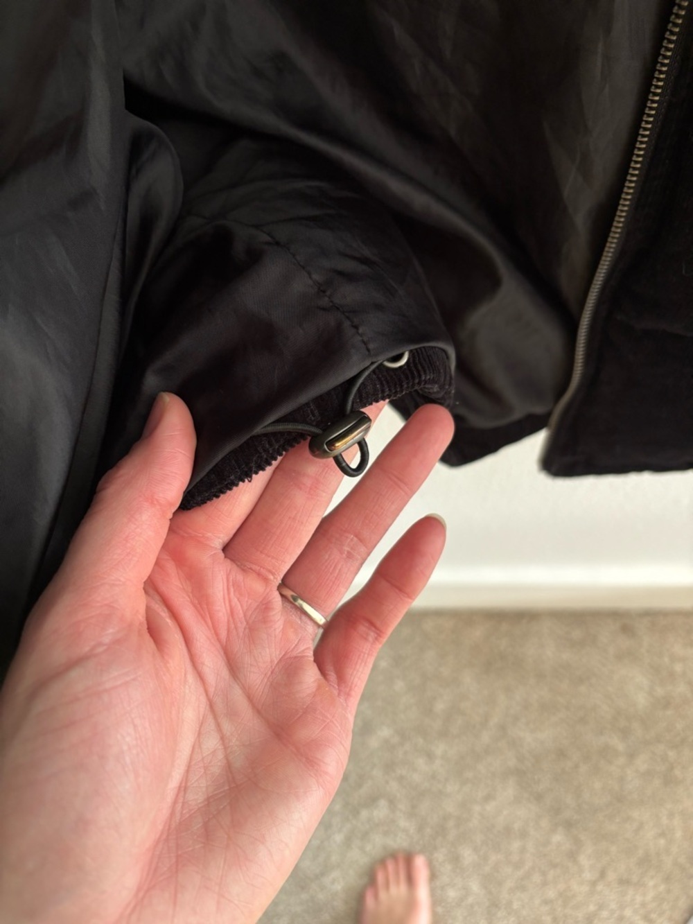 Levi's Black Corduroy Puffer Jacket - Stand Collar - Picture 6 of 10